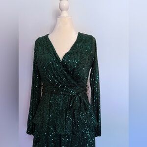 Trixxi Dark Green Sequin Long Sleeve Dress